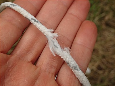 ポリプロピレン製ロープは耐久性が弱い