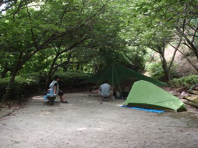 キャンプで使うA型テント